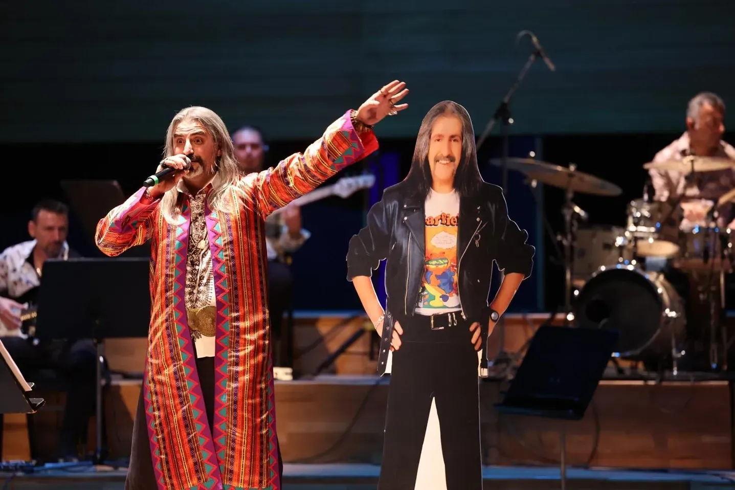 Barış Manço, İzmir