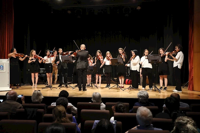 ESMEK’te sanat ve emekle dolu sezon muhteşem kapanışla tamamlandı