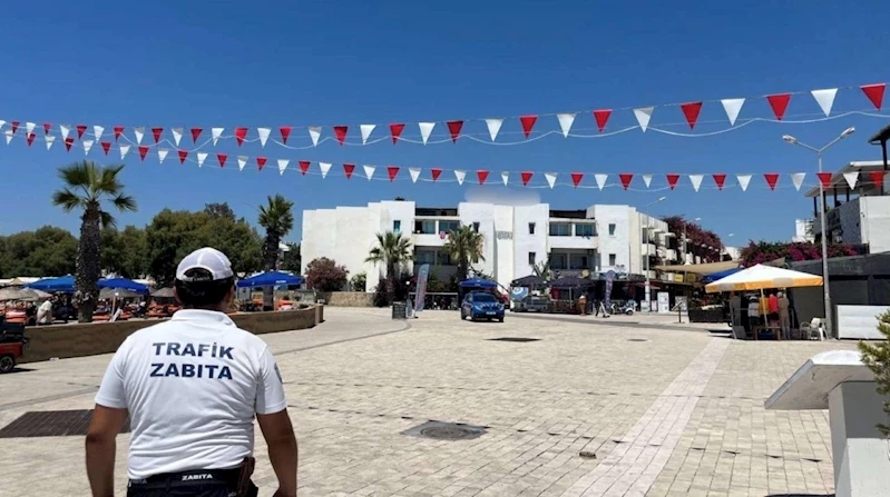 YAYA TRAFİĞİNİN YOĞUN OLDUĞU BÖLGELERDE DENETİM VE UYGULAMALAR SÜRÜYOR