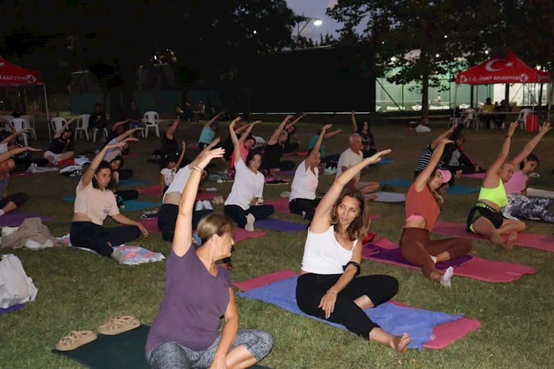 İZMİT’TE “NEFES AL İZMİT” YOGA ETKİNLİĞİ CUMHURİYET MAHALLESİ’NDE DEVAM ETTİ